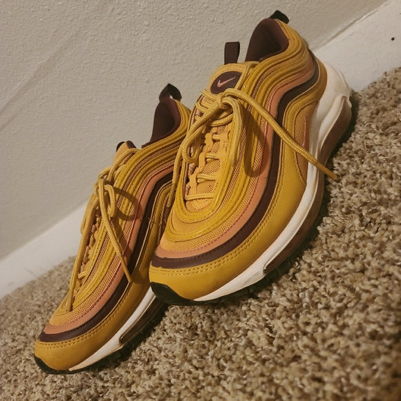 Nike pro max - Picture 1 of 1